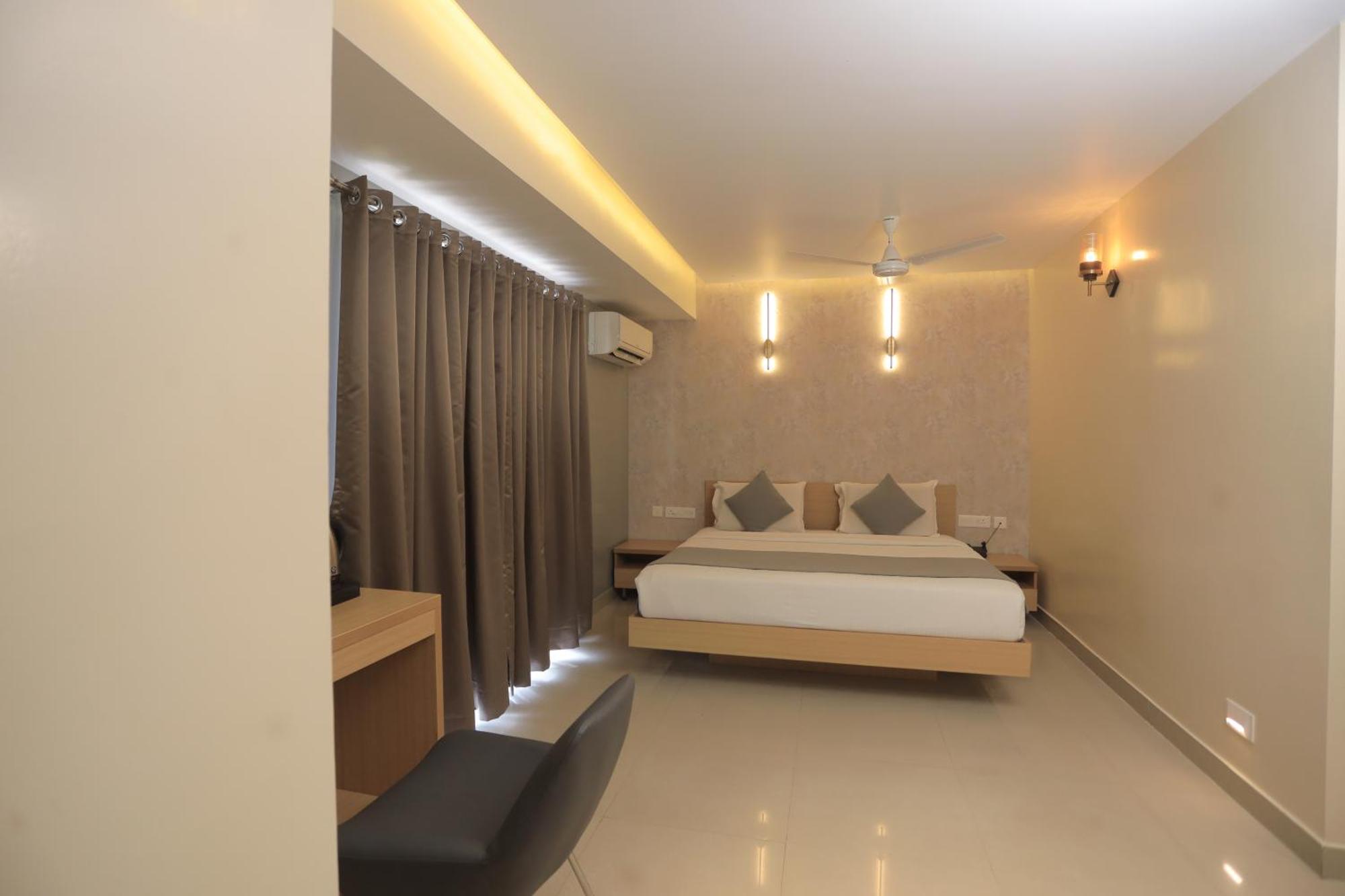 Hotel Shoolin Grand Mangaluru Zewnętrze zdjęcie