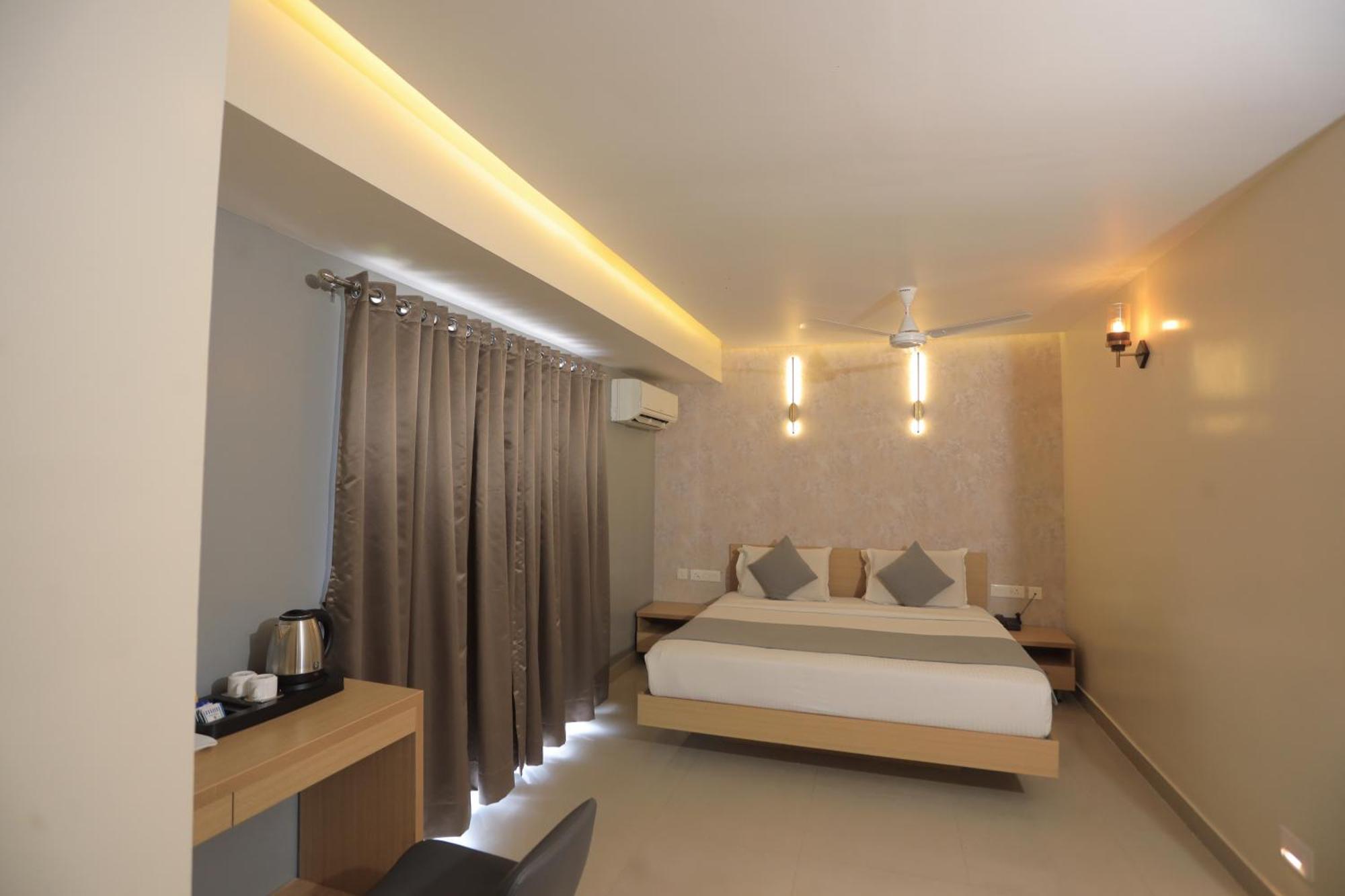 Hotel Shoolin Grand Mangaluru Zewnętrze zdjęcie